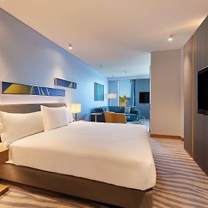 Premier King Room River View